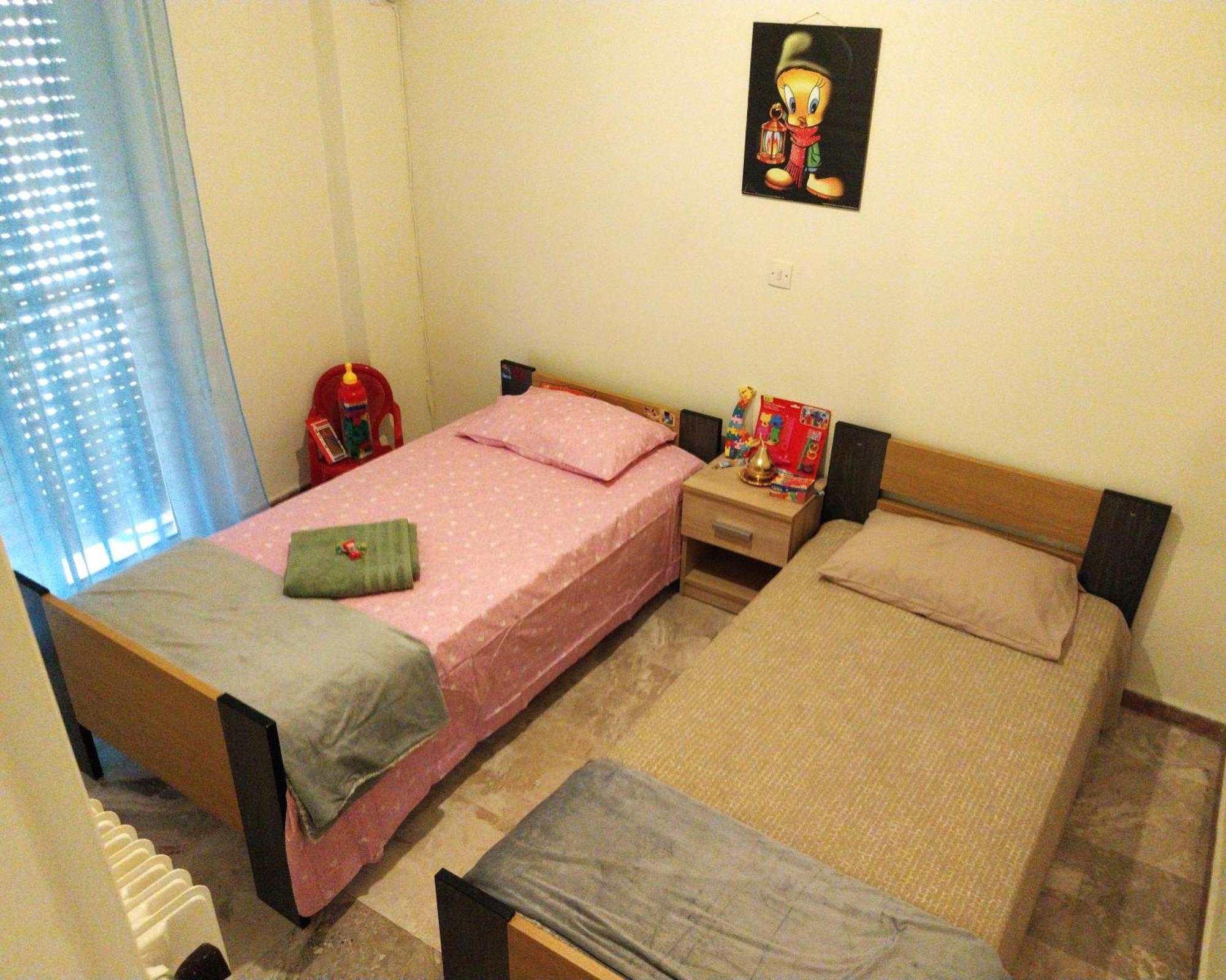 Cozy & Bright Home 50M From Subway -Agios Antonios Athen Exterior foto
