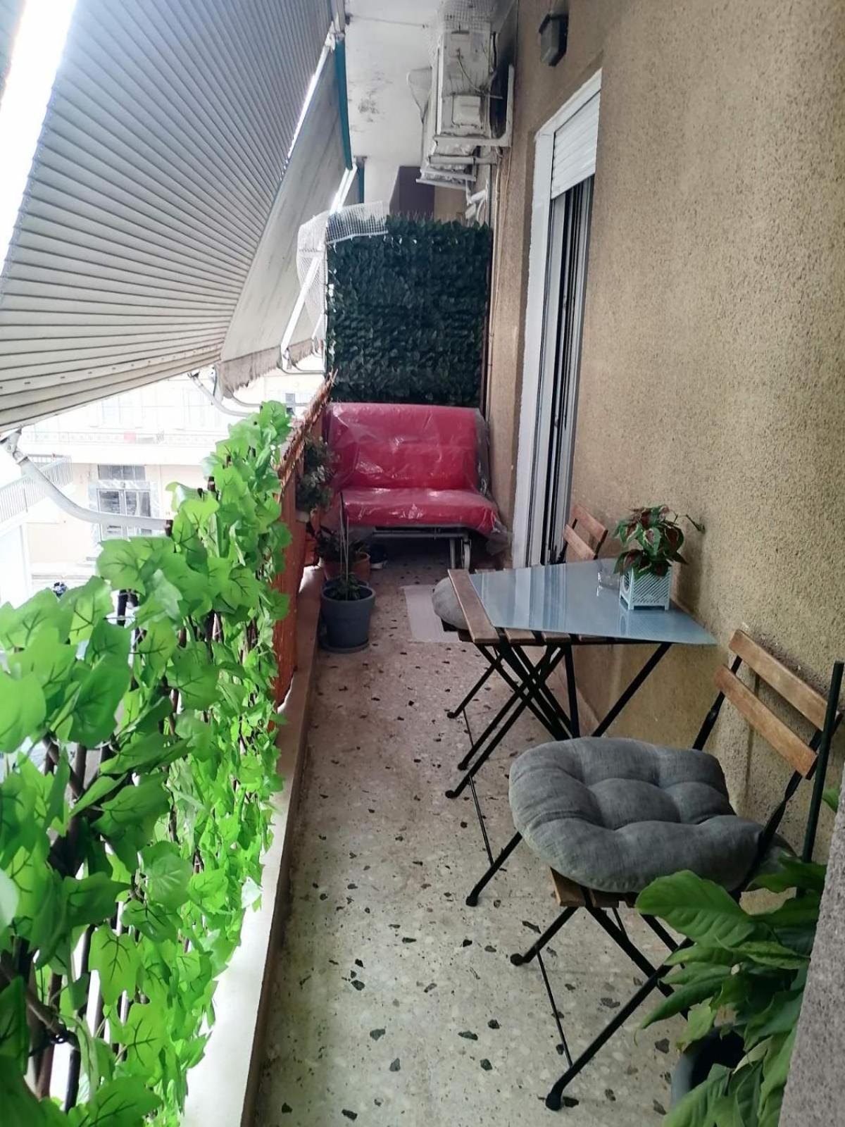 Cozy & Bright Home 50M From Subway -Agios Antonios Athen Exterior foto